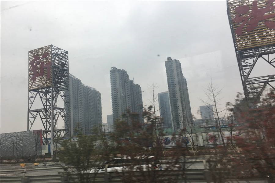 新洪城大市场实景图-小柯网