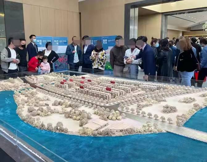 苏州旭辉铂悦湖前实景图-小柯网